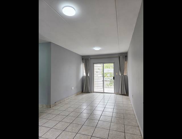 2 bed property for sale in NOORDHANG